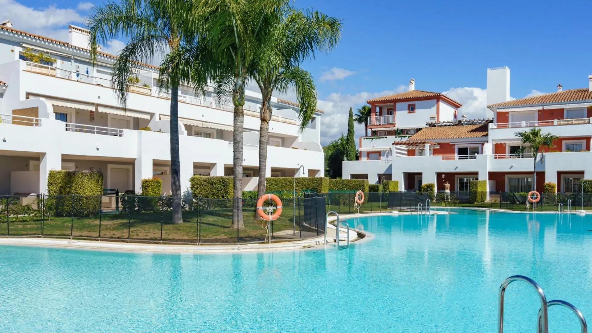 Apartment Cortijo Seabreeze By Interhome Estepona