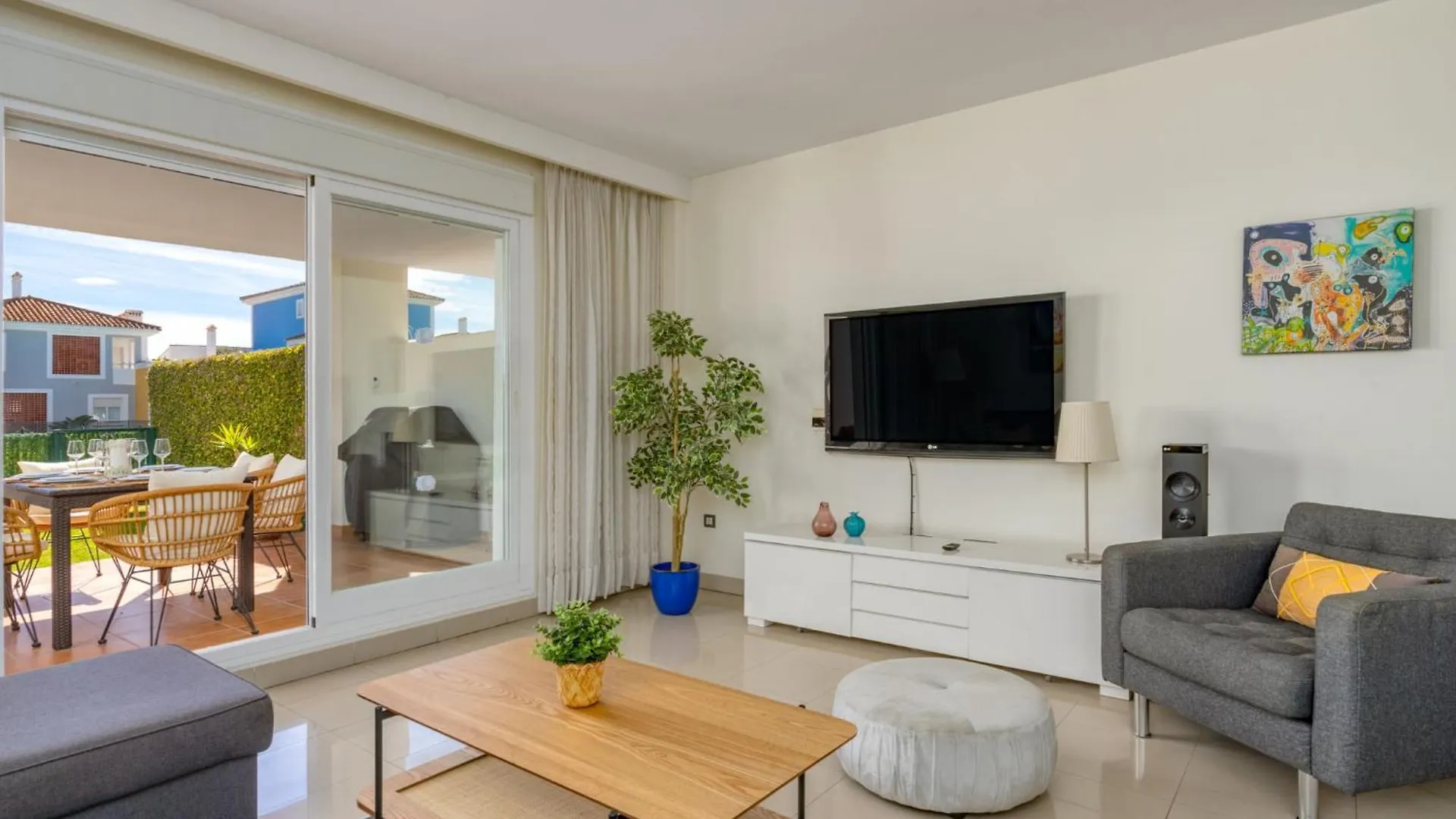 Apartment Cortijo Seabreeze By Interhome Estepona